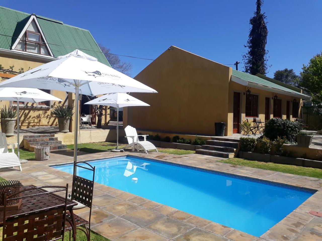 17 On Bird Guest House Beaufort West Exterior photo